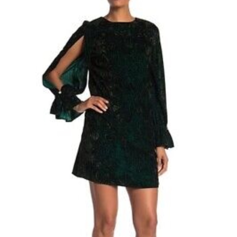 Sam Edelman Crushed Velvet Slit Bell Sleeve Cocktail Dress, Sz. 4 NWT